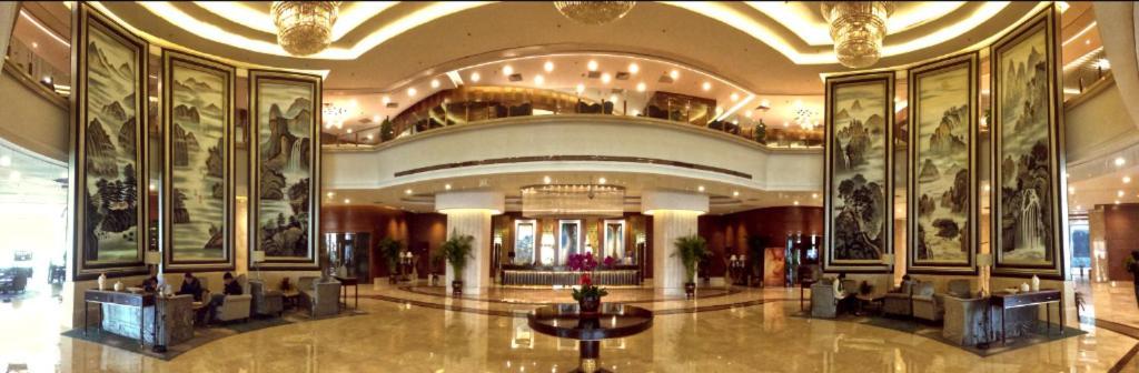 Shenyang Rayfont International Hotel Buitenkant foto