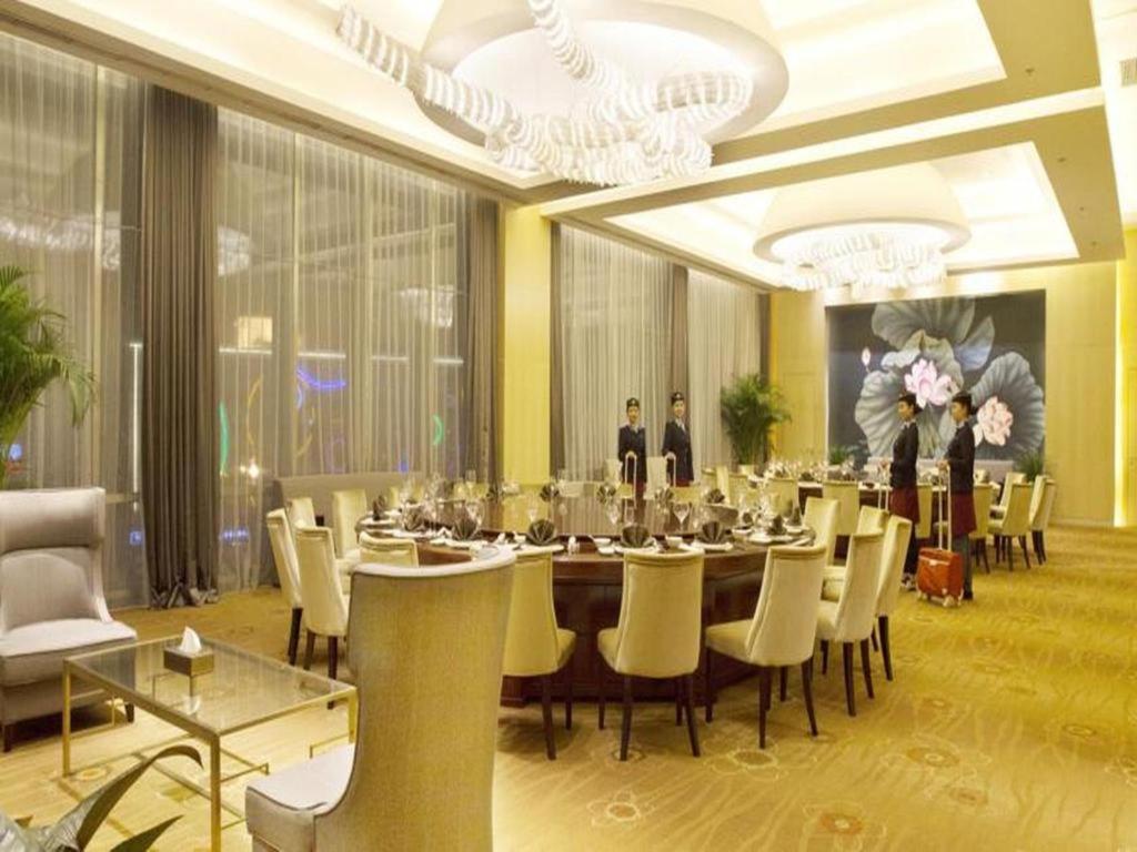 Shenyang Rayfont International Hotel Buitenkant foto