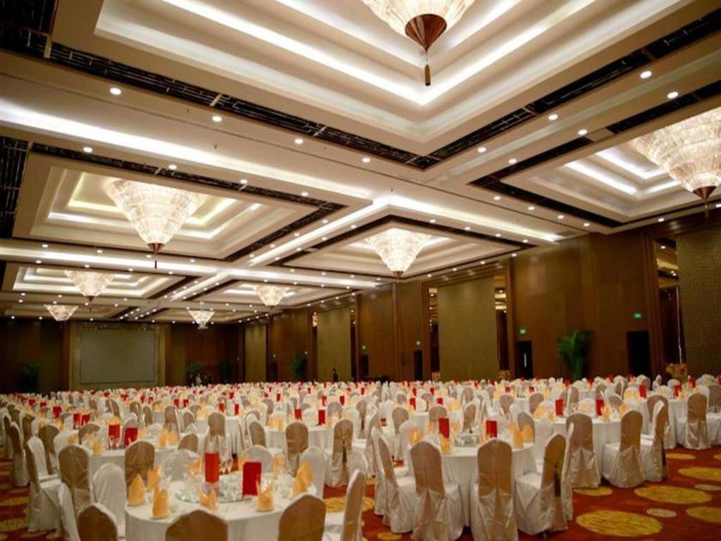Shenyang Rayfont International Hotel Buitenkant foto