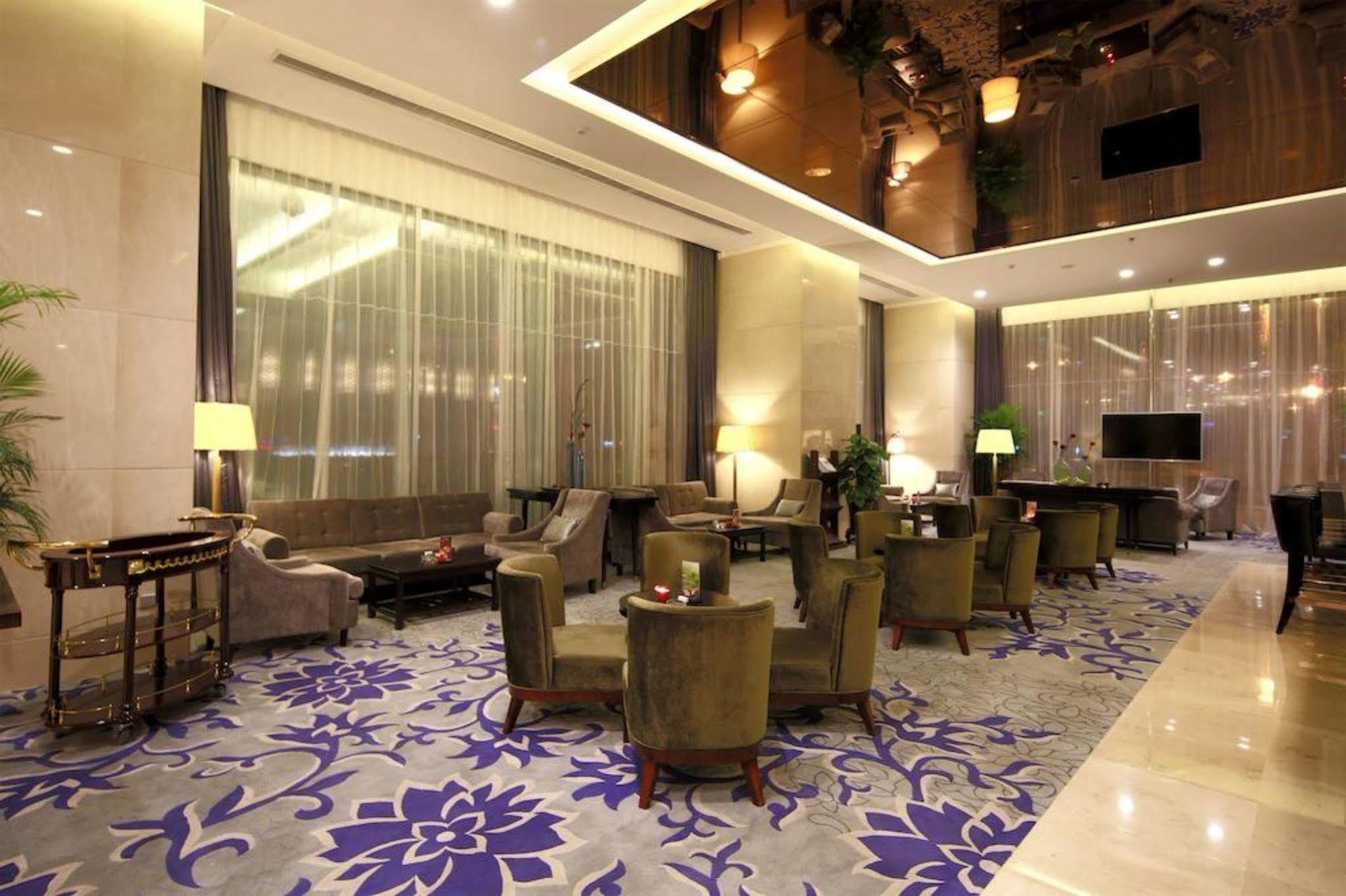 Shenyang Rayfont International Hotel Buitenkant foto