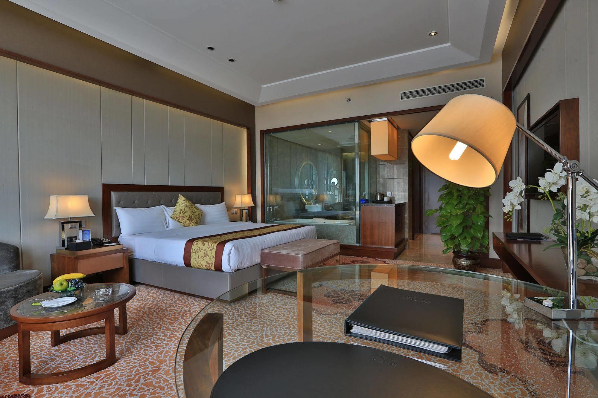 Shenyang Rayfont International Hotel Buitenkant foto