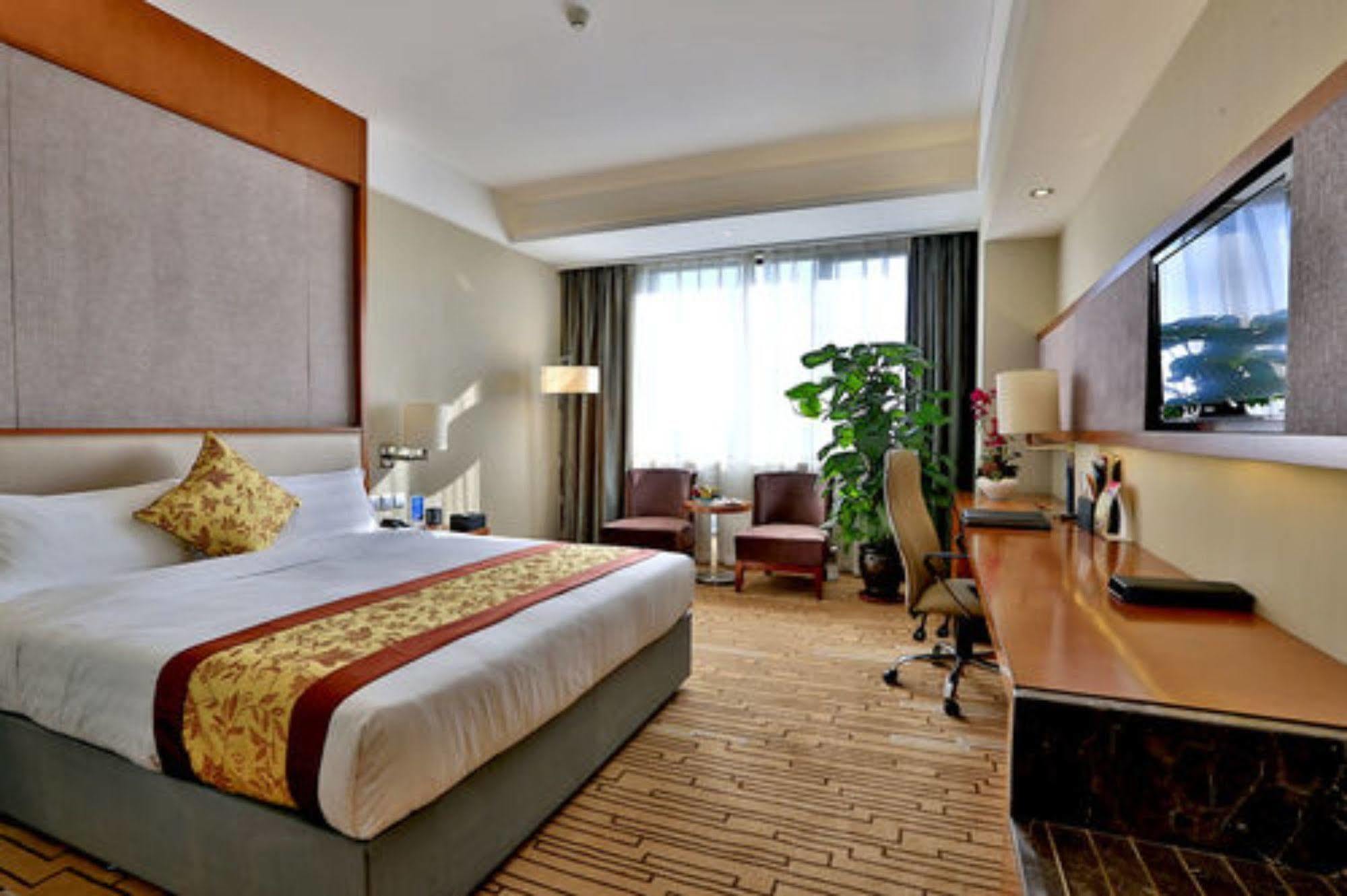 Shenyang Rayfont International Hotel Buitenkant foto
