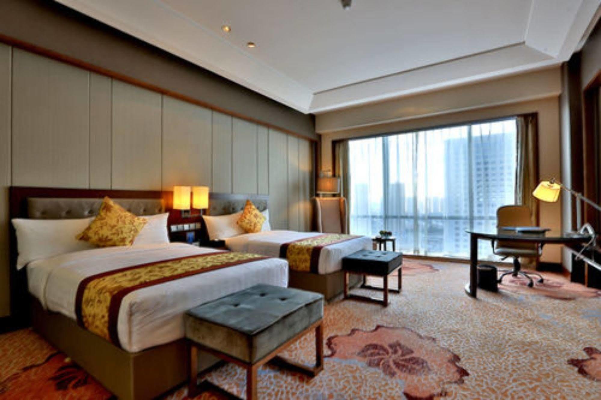 Shenyang Rayfont International Hotel Buitenkant foto