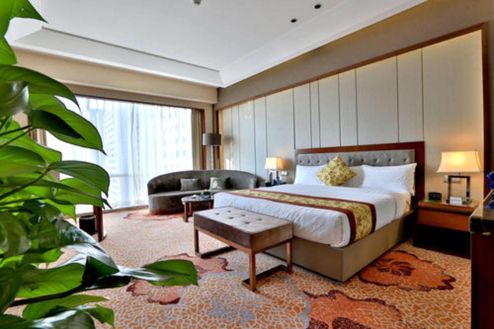 Shenyang Rayfont International Hotel Buitenkant foto
